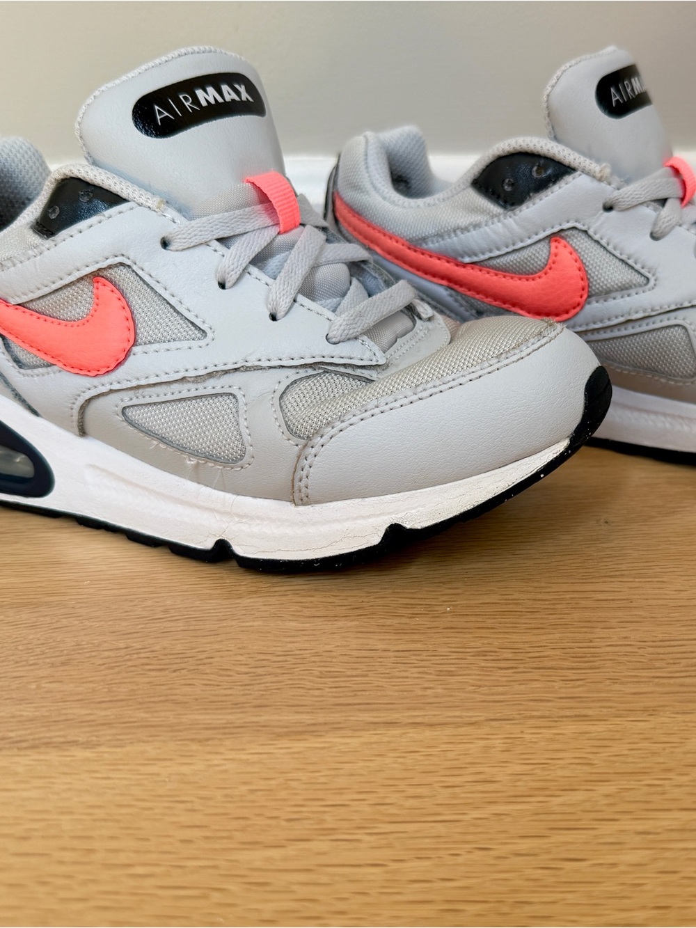 Nike Air Max Kids size 2.5 gray. Perfect back to school sneakers!